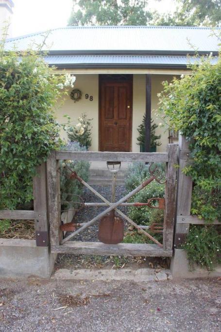 Barossa Valley'S Captain Rodda'S Cottage Angaston Exterior photo